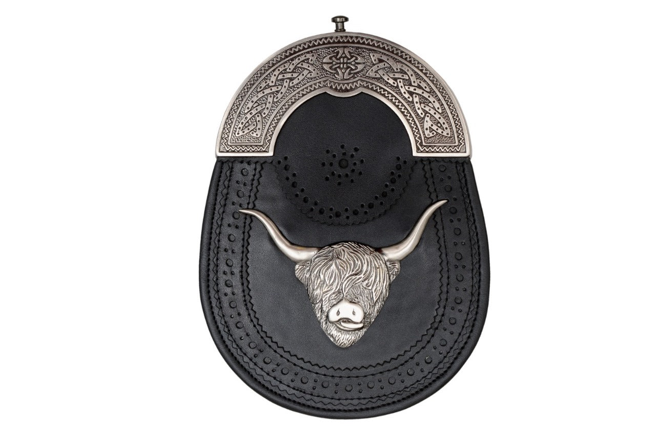 Highland Bull Head Cantle Sporran – Black Leather Celtic Dress Sporran with Embossed Design & Metal Bull Emblem