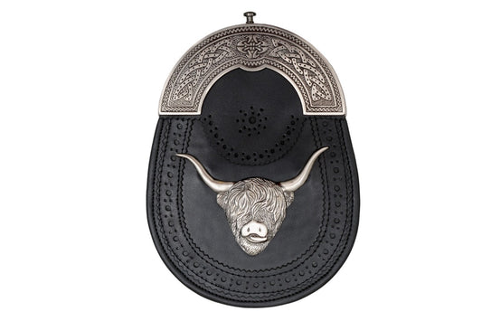 Highland Bull Head Cantle Sporran – Black Leather Celtic Dress Sporran with Embossed Design & Metal Bull Emblem